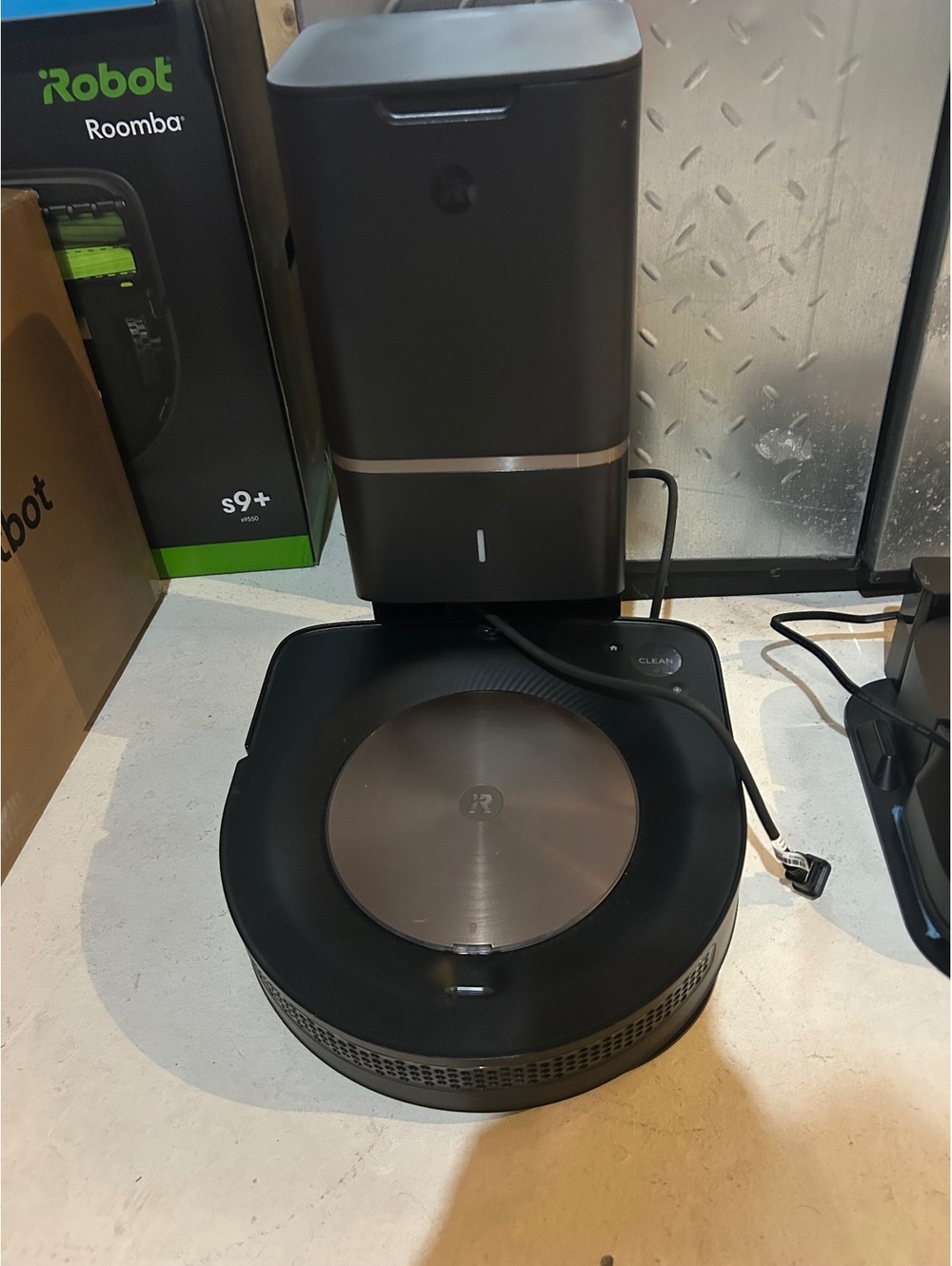 iRobot Roomba s9+ (9550) Wi-Fi Robot Vacuum with Automatic Dirt Disposal